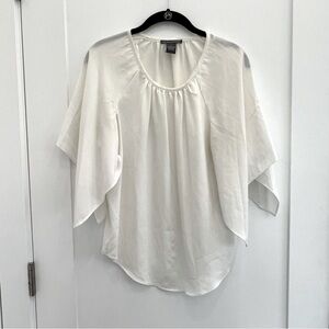 Chelsea And Theodore White Flutter Sleeve Top